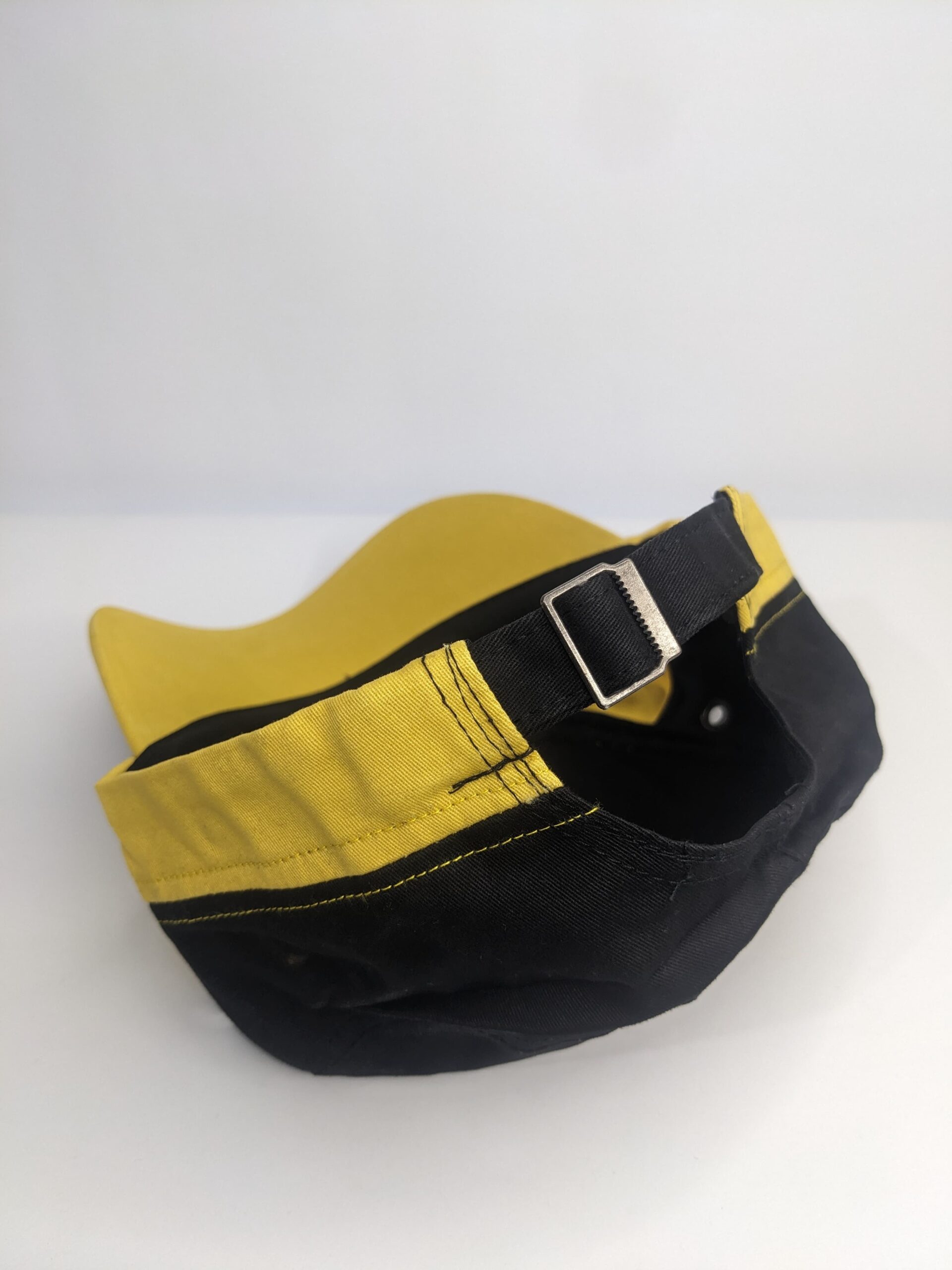 Retro Yellow & Black Snapback Cap - Image 4