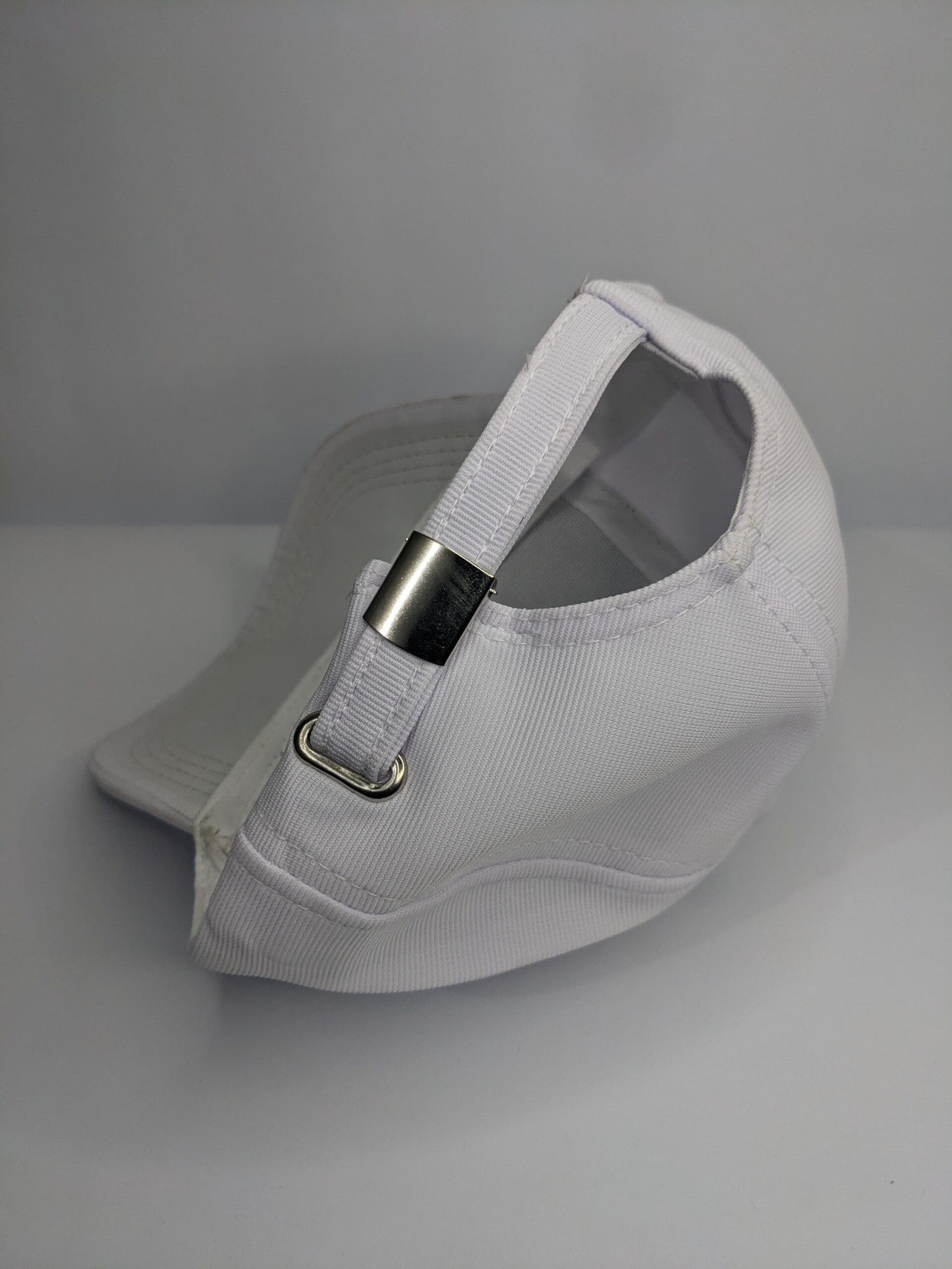 Casual White P- Cap - Image 2